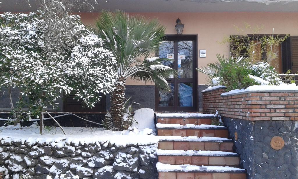 Sotto Il Vulcano Nicolosi Exterior photo